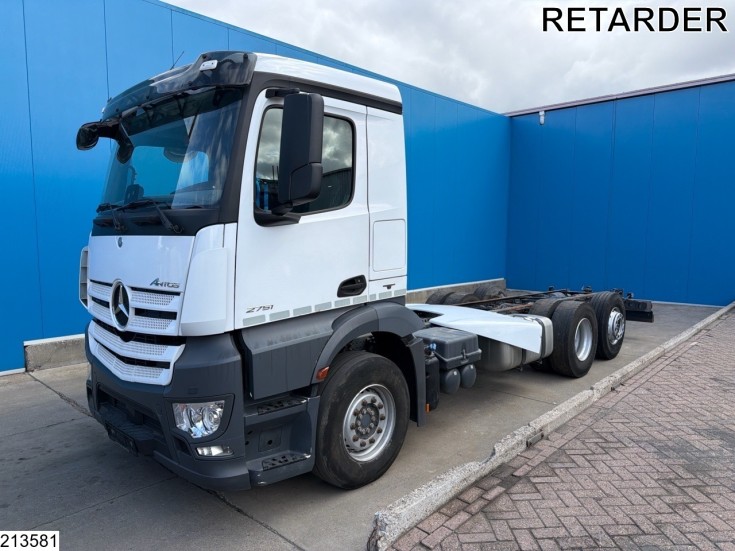 Mercedes Antos 2651