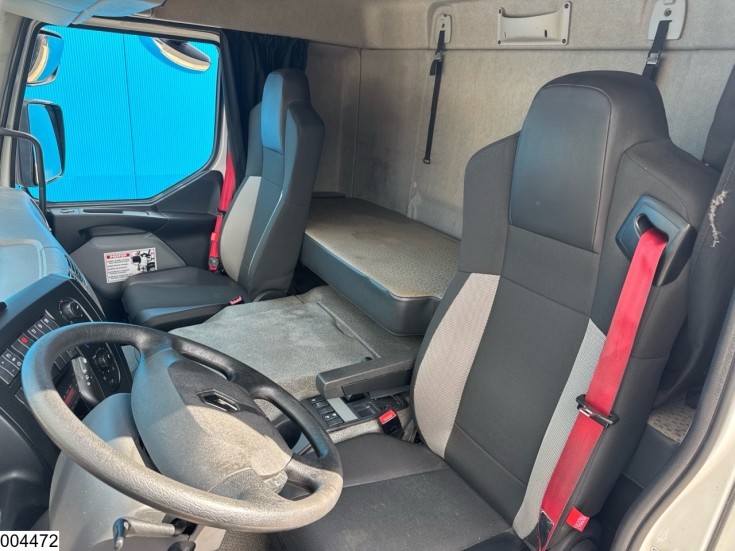 Renault D Wide 320