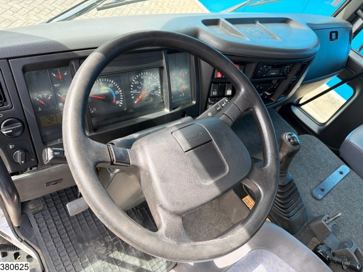 Volvo FL 250