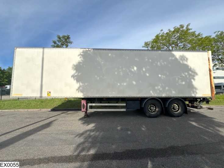Fruehauf gesloten bak