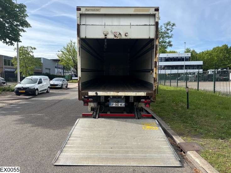 Fruehauf gesloten bak