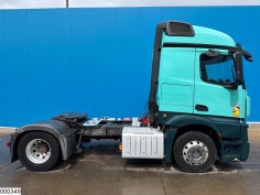 Mercedes Actros 1848
