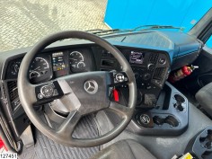 Mercedes Arocs 3243