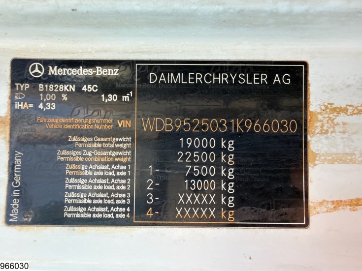 Mercedes Axor 1828
