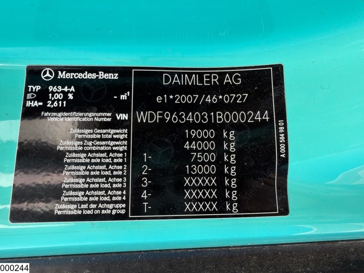 Mercedes Actros 1848