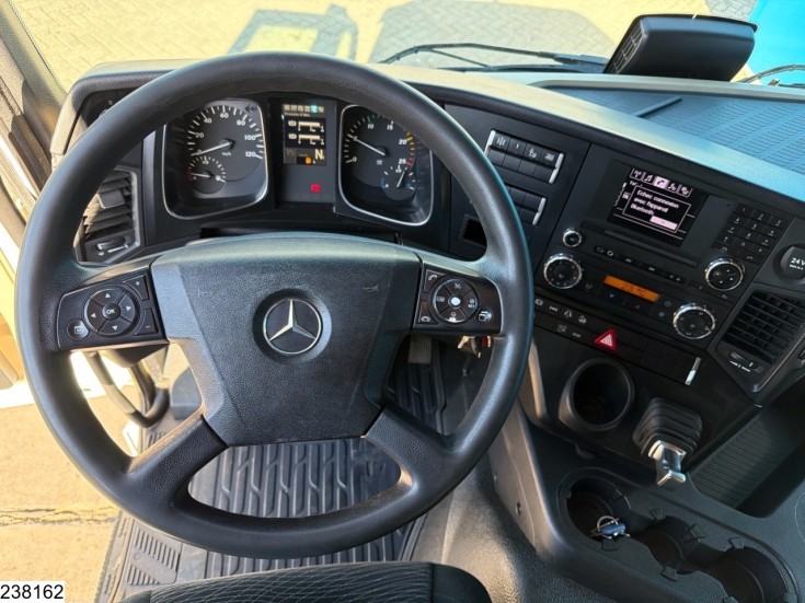Mercedes Actros 1846