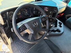 Mercedes Actros 1846