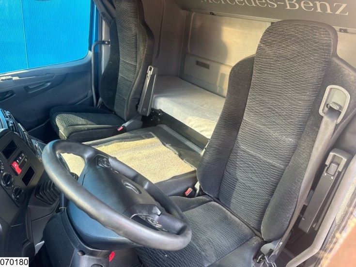 Mercedes Atego 1527