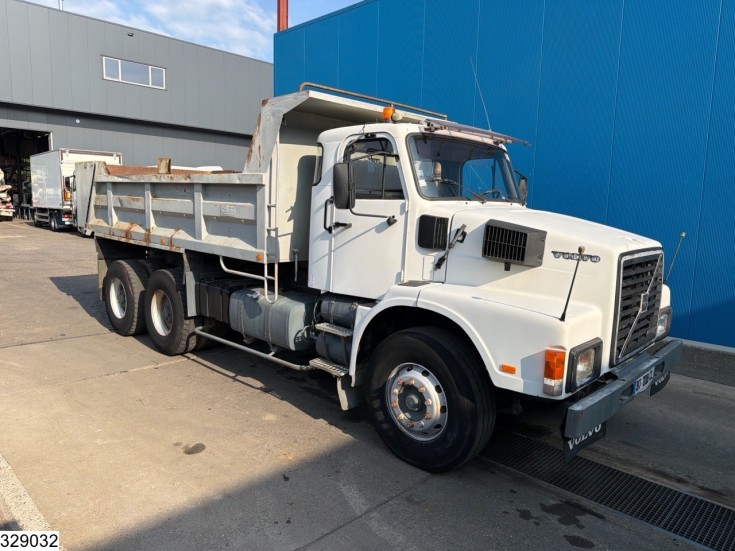 Volvo N 1064