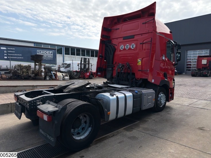 Renault T 440