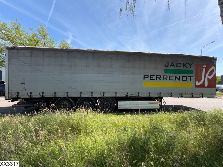 Fruehauf Tautliner