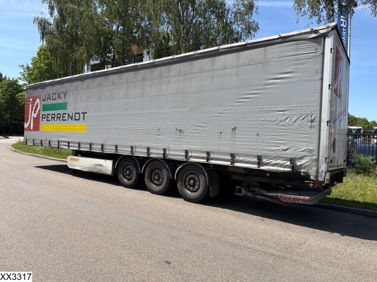 Fruehauf Tautliner