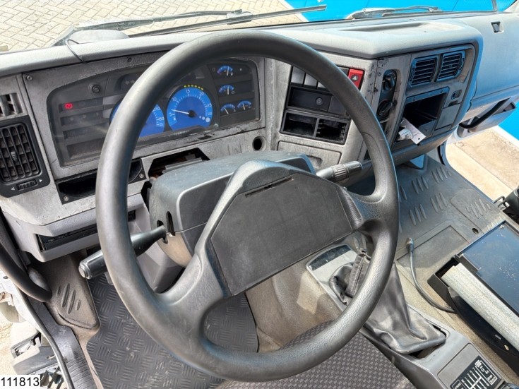 Renault Premium 270