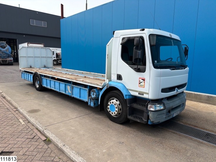Renault Premium 270