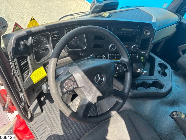 Mercedes Actros 1843