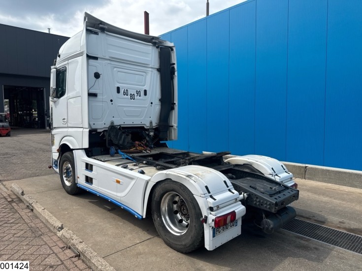 Mercedes Actros 1848