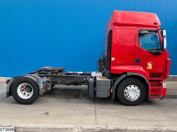Renault Premium