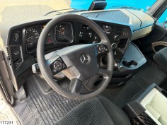 Mercedes Actros 1845