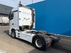 Mercedes Actros 1845