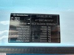 Mercedes Actros 1842