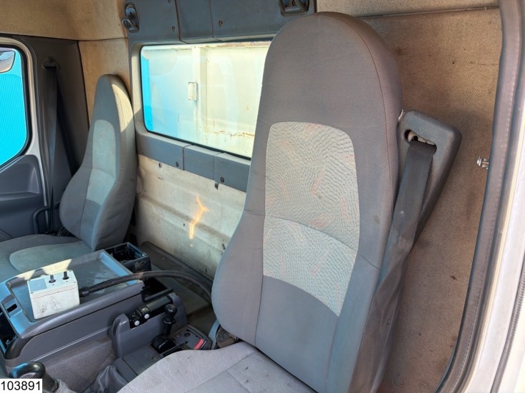 Renault Kerax 270