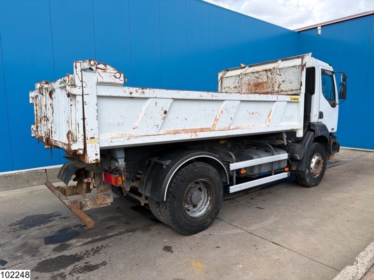 Renault Kerax 320