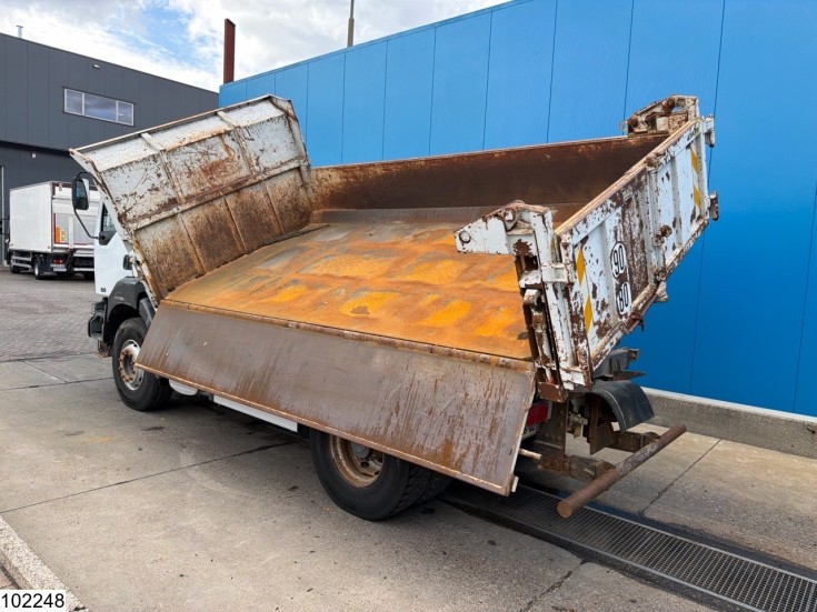Renault Kerax 320