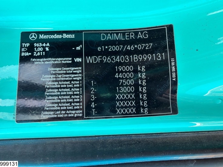 Mercedes Actros 1848