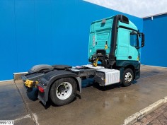 Mercedes Actros 1848
