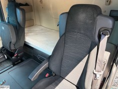 Mercedes Actros 1848