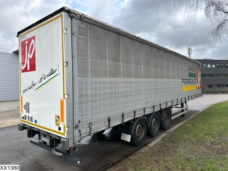 Fruehauf Tautliner