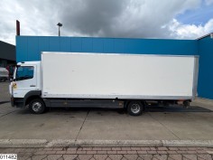 Mercedes Atego 1221