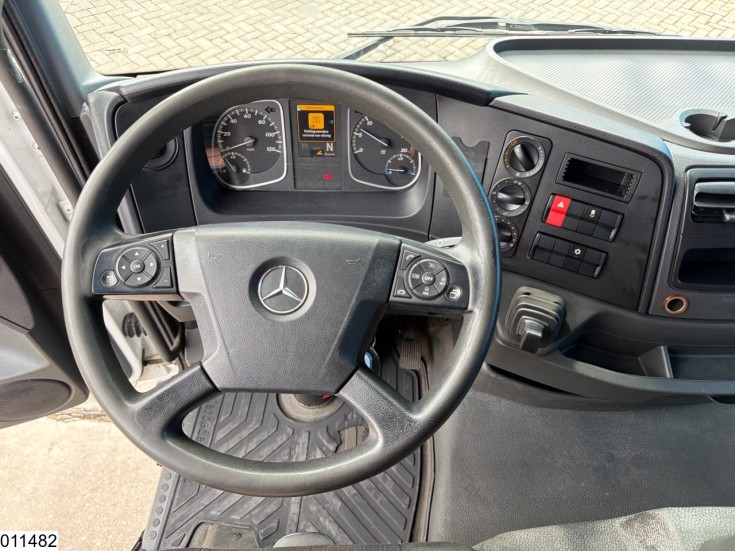 Mercedes Atego 1221