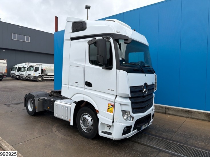 Mercedes Actros 1845