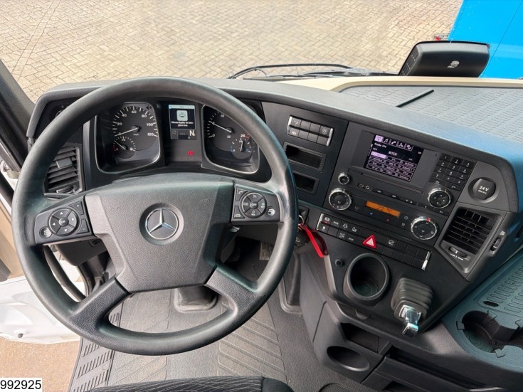 Mercedes Actros 1845