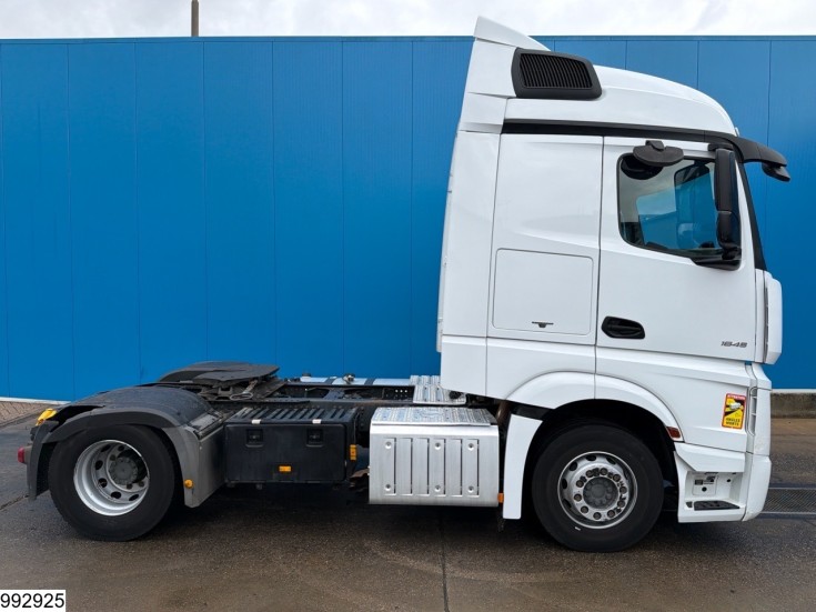 Mercedes Actros 1845