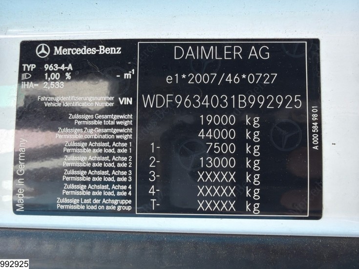 Mercedes Actros 1845