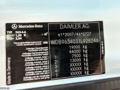 Mercedes Actros 1843