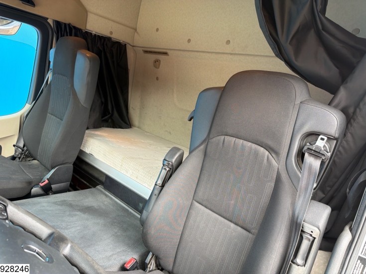 Mercedes Actros 1843