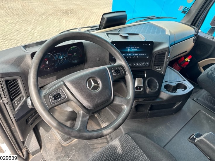 Mercedes Actros 1845