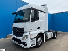Mercedes Actros 1845
