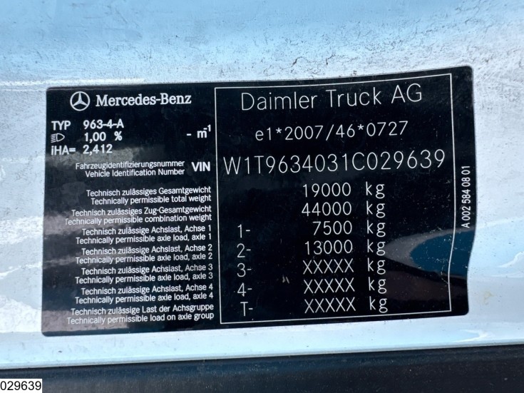 Mercedes Actros 1845