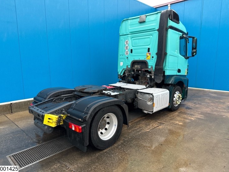 Mercedes Actros 1848