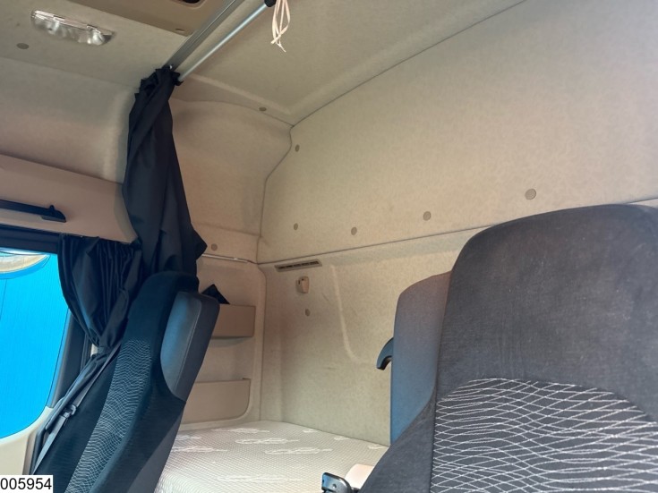 Mercedes Actros 1848