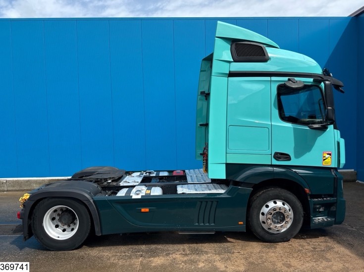 Mercedes Actros 1848