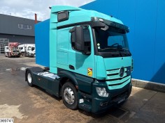 Mercedes Actros 1848