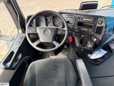 Mercedes Actros 1848