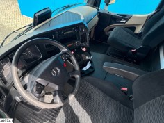 Mercedes Actros 1848