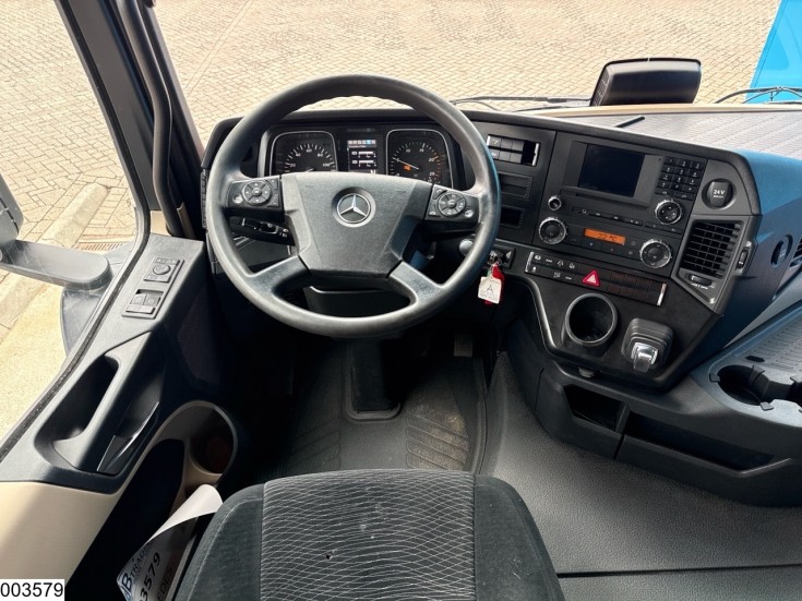 Mercedes Actros 1842