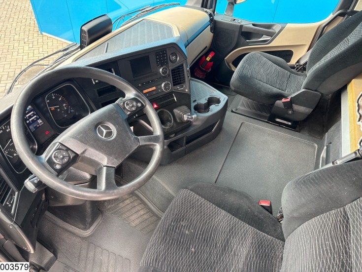 Mercedes Actros 1842